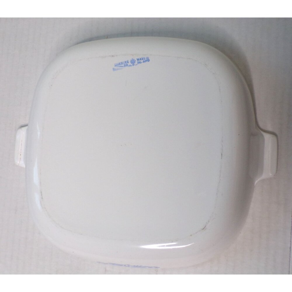 CORNING WARE Vintage Blue Cornflower Casserole Baking Dish with Cover and Stand - Picture 6 of 8